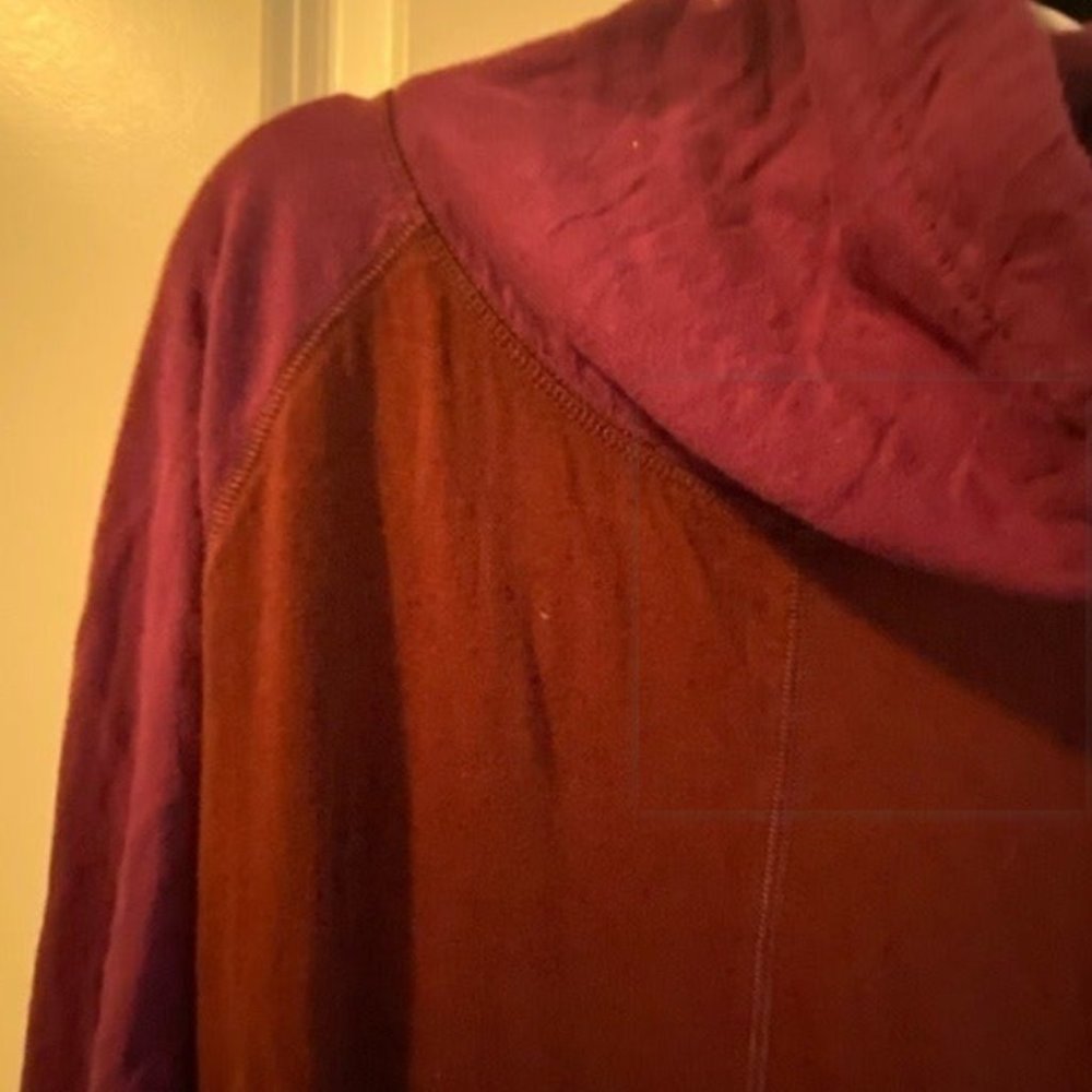 Eddie Bauer Cowl Neck Sweatshirt Red Purple